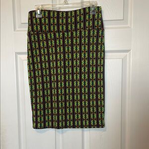 LuLaRoe Green and Black Pencil Skirt Knee-Length Cocktail